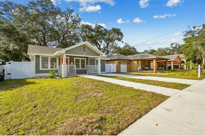 1665 12th Street S, Saint Petersburg, FL 33705 - Photo 1