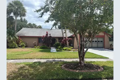 16601 Round Oak Drive, Tampa, FL 33618 - Photo 1