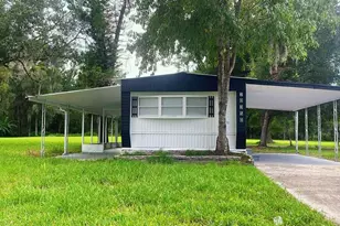 20350 Woodside St, Brooksville, FL 34601 - Photo 1