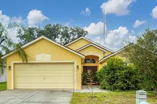 1122 Vinetree Dr, Brandon, FL 33510 - Photo 1