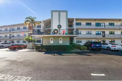 5980 Terrace Park Dr N #113, Saint Petersburg, FL 33709 - Photo 1