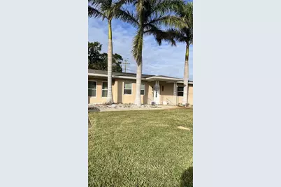 5571 47th Avenue N, Kenneth City, FL 33709 - Photo 1