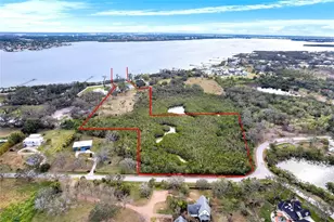 724 Bayshore Dr, Terra Ceia, FL 34250 - Photo 1