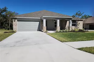 422 Shannon Ests Ct, Plant City, FL 33563 - Photo 1