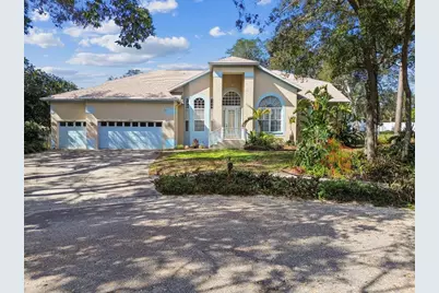 1001 Bayvista Drive, Tarpon Springs, FL 34689 - Photo 1