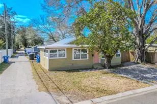 1800 27th Ave N, Saint Petersburg, FL 33713 - Photo 1