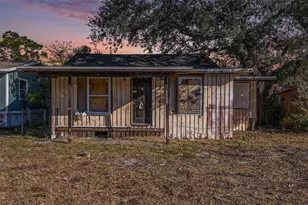 4029 13th Ave S, Saint Petersburg, FL 33711 - Photo 1