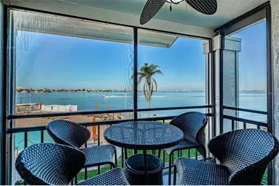 6211 Sun Boulevard #206, Saint Petersburg, FL 33715 - Photo 1