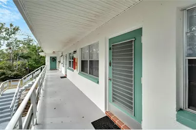 5850 21st Street N #18, Saint Petersburg, FL 33714 - Photo 1