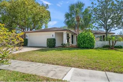 1651 Summit Way, Dunedin, FL 34698 - Photo 1