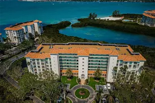 4801 Osprey Dr S, Saint Petersburg, FL 33711 - Photo 1