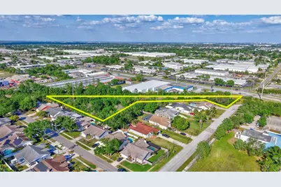 122nd Avenue, Largo, FL 33773 - Photo 1