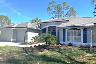 1003 Berkshire Ln, Tarpon Springs, FL 34688 - Photo 1
