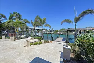 773 Snug Island, Clearwater Beach, FL 33767 - Photo 1