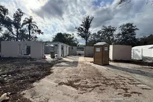 512 Carolyne St, Temple Terrace, FL 33617 - Photo 1