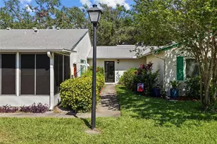 3204 40th Way S, Saint Petersburg, FL 33711 - Photo 1