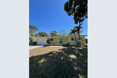 6350 21st Avenue N, Saint Petersburg, FL 33710 - Photo 1