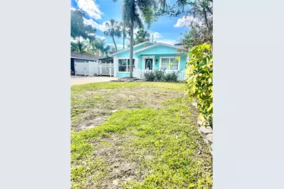 1734 Maryland Avenue NE, Saint Petersburg, FL 33703 - Photo 1