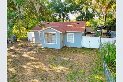 3212 E Henry Avenue, Tampa, FL 33610 - Photo 1
