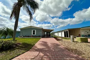 808 53rd Ave E, Bradenton, FL 34203 - Photo 1