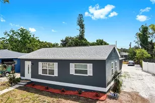 1402 Freemont St S, Gulfport, FL 33707 - Photo 1