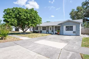 9118 108th Ave, Seminole, FL 33777 - Photo 1