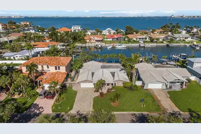 4531 44th Street S, Saint Petersburg, FL 33711 - Photo 1