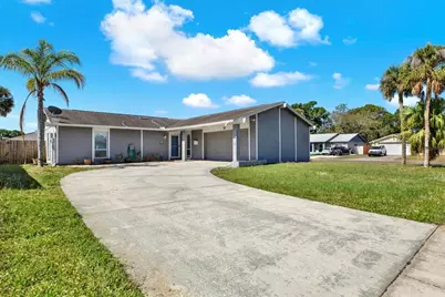 8520 Woodall Court, Tampa, FL 33615 - Photo 1