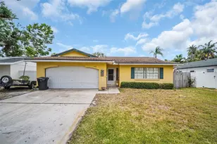 5920 Denver St NE, Saint Petersburg, FL 33703 - Photo 1