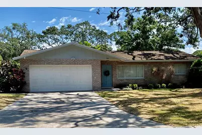 5645 97th Way N, Saint Petersburg, FL 33708 - Photo 1