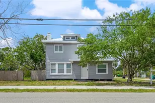 2700 10th St W, Palmetto, FL 34221 - Photo 1