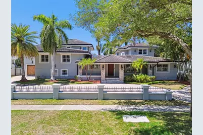 405 S Shore Crest Drive, Tampa, FL 33609 - Photo 1