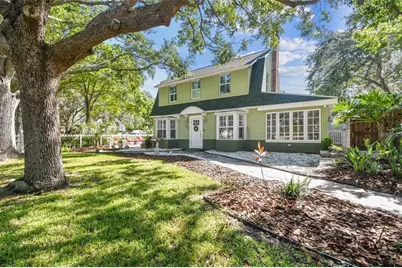 301 81st Avenue NE, Saint Petersburg, FL 33702 - Photo 1