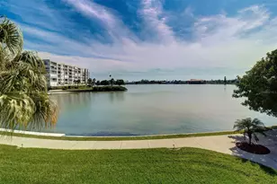 7912 Sailboat Key Blvd S, South Pasadena, FL 33707 - Photo 1