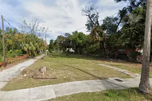3008 E Osborne Ave, Tampa, FL 33610 - Photo 1