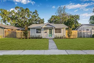 1052 55th Ave N, Saint Petersburg, FL 33703 - Photo 1