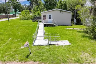 12902 Pittsfield Ave, Tampa, FL 33624 - Photo 1