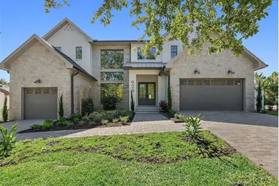 924 42nd Avenue N, Saint Petersburg, FL 33703 - Photo 1