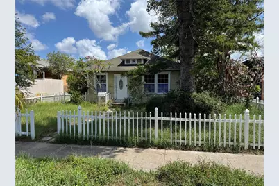 341 20th Avenue S, Saint Petersburg, FL 33705 - Photo 1
