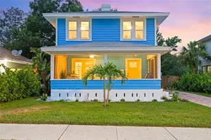 661 14th Ave S, Saint Petersburg, FL 33701 - Photo 1