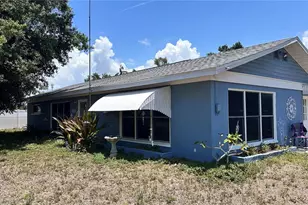 5719 13th St E, Bradenton, FL 34203 - Photo 1