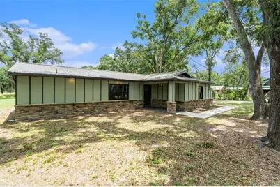 5106 Five Acre Rd, Plant City, FL 33565 - Photo 1