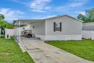 38039 Leondias Dr, Zephyrhills, FL 33542 - Photo 1