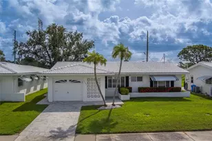 10005 41st St N, Pinellas Park, FL 33782 - Photo 1