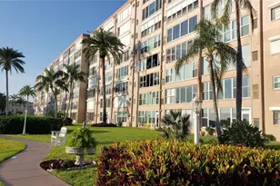 1847 Shore Dr S, South Pasadena, FL 33707 - Photo 1