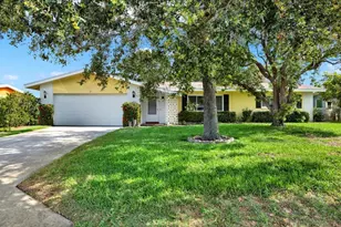 13795 Antigua Dr, Seminole, FL 33776 - Photo 1