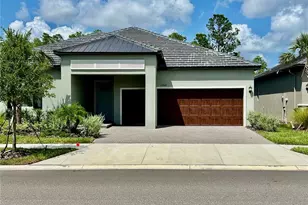 10864 Banyan Breeze Blvd, Land O Lakes, FL 34638 - Photo 1