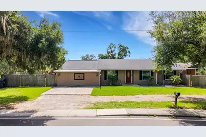 915 S Miller Road, Valrico, FL 33594 - Photo 1