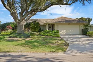 8515 Macoma Dr NE, Saint Petersburg, FL 33702 - Photo 1