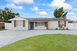 7107 Limestone Ln, Tampa, FL 33619 - Photo 1